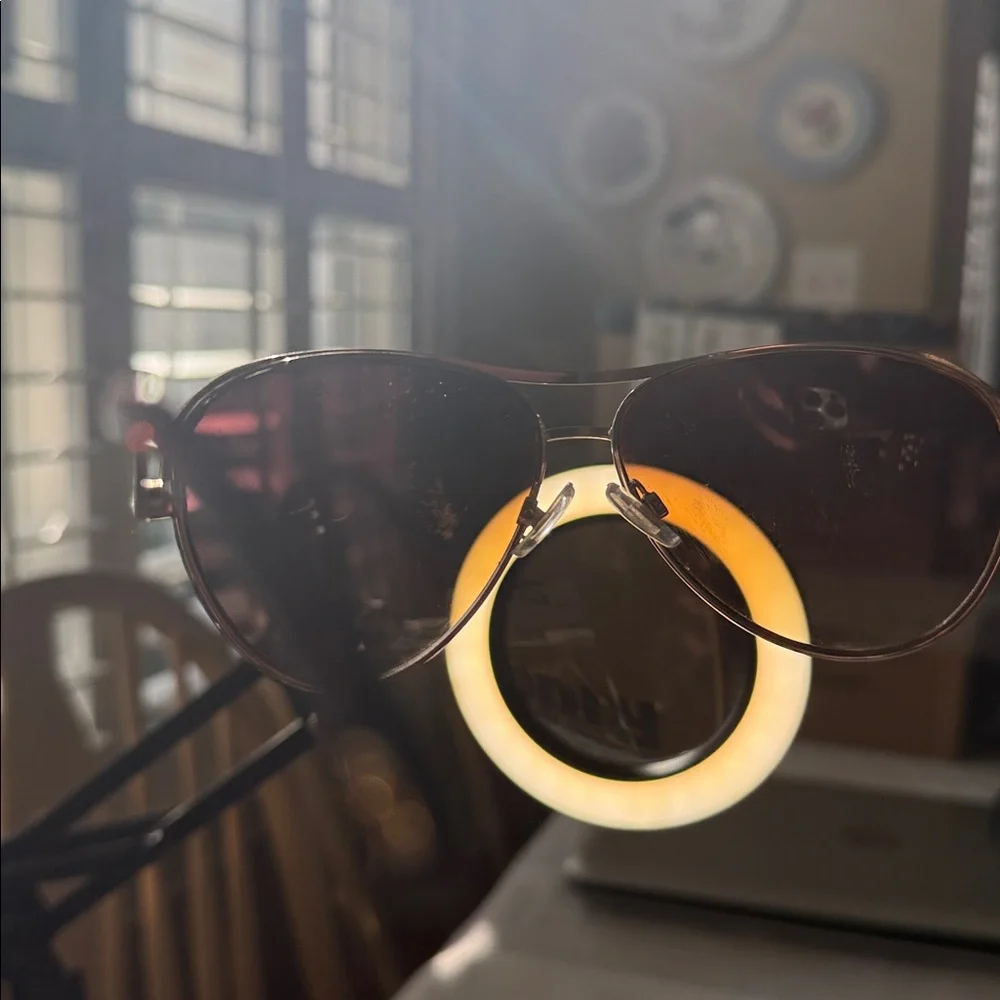 Oscar de la Renta Gold Silver Metal Fashion Aviator Sunglasses with Brown Lenses